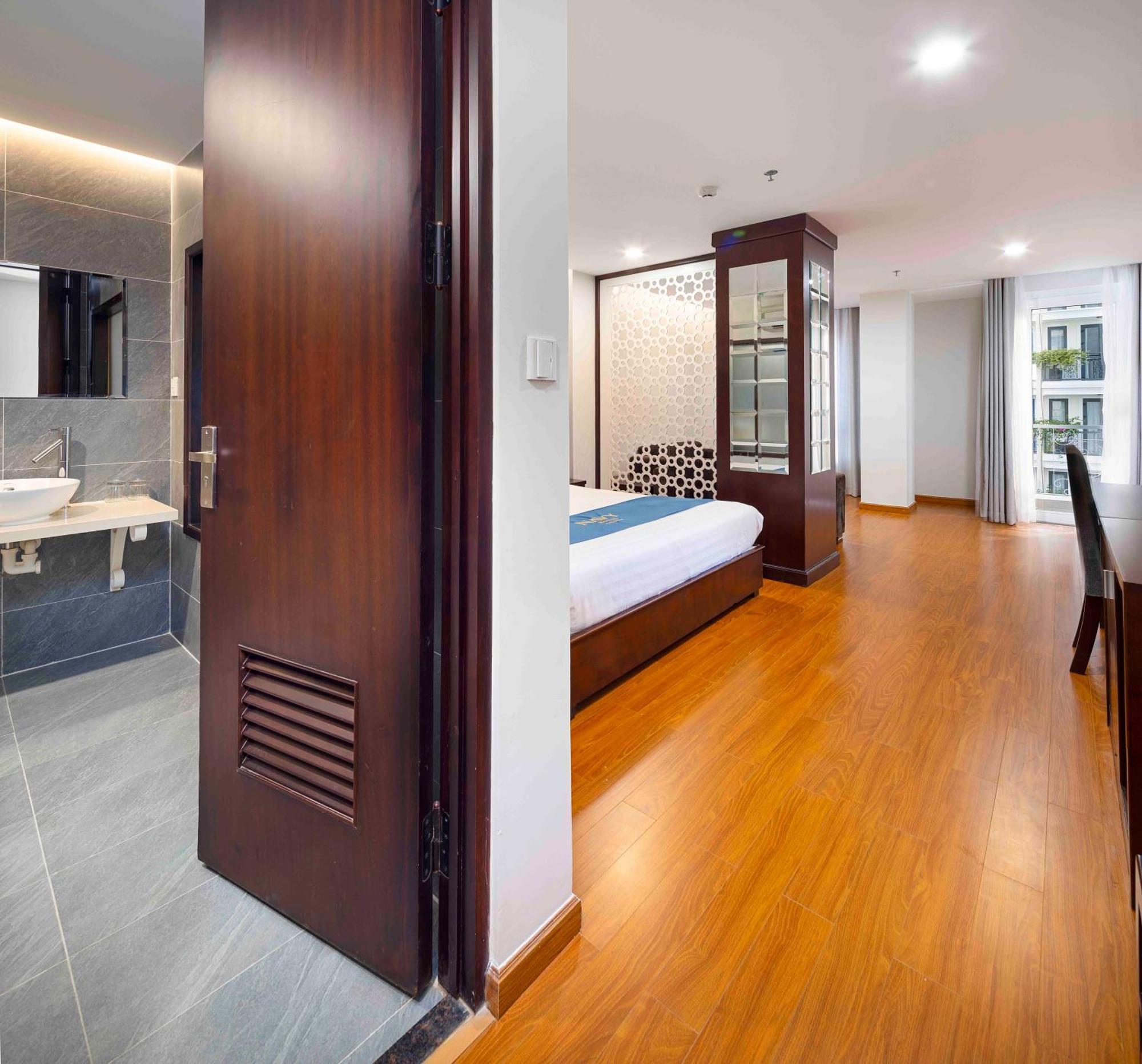 Navy Hotel Nha Trang Bagian luar foto
